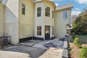 Derry Ave SW-S1911-060.jpg