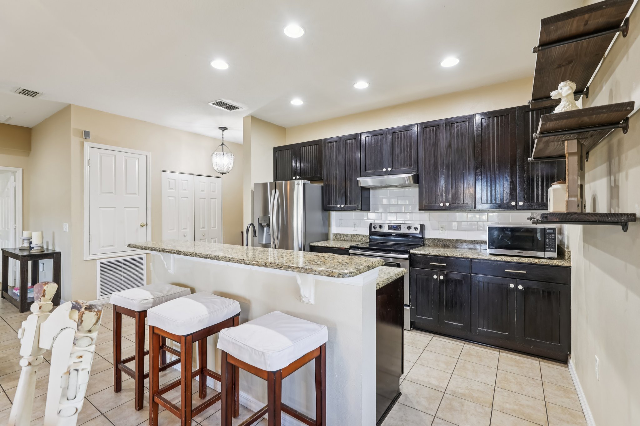 Strathmore Cir-S3112-009.jpg