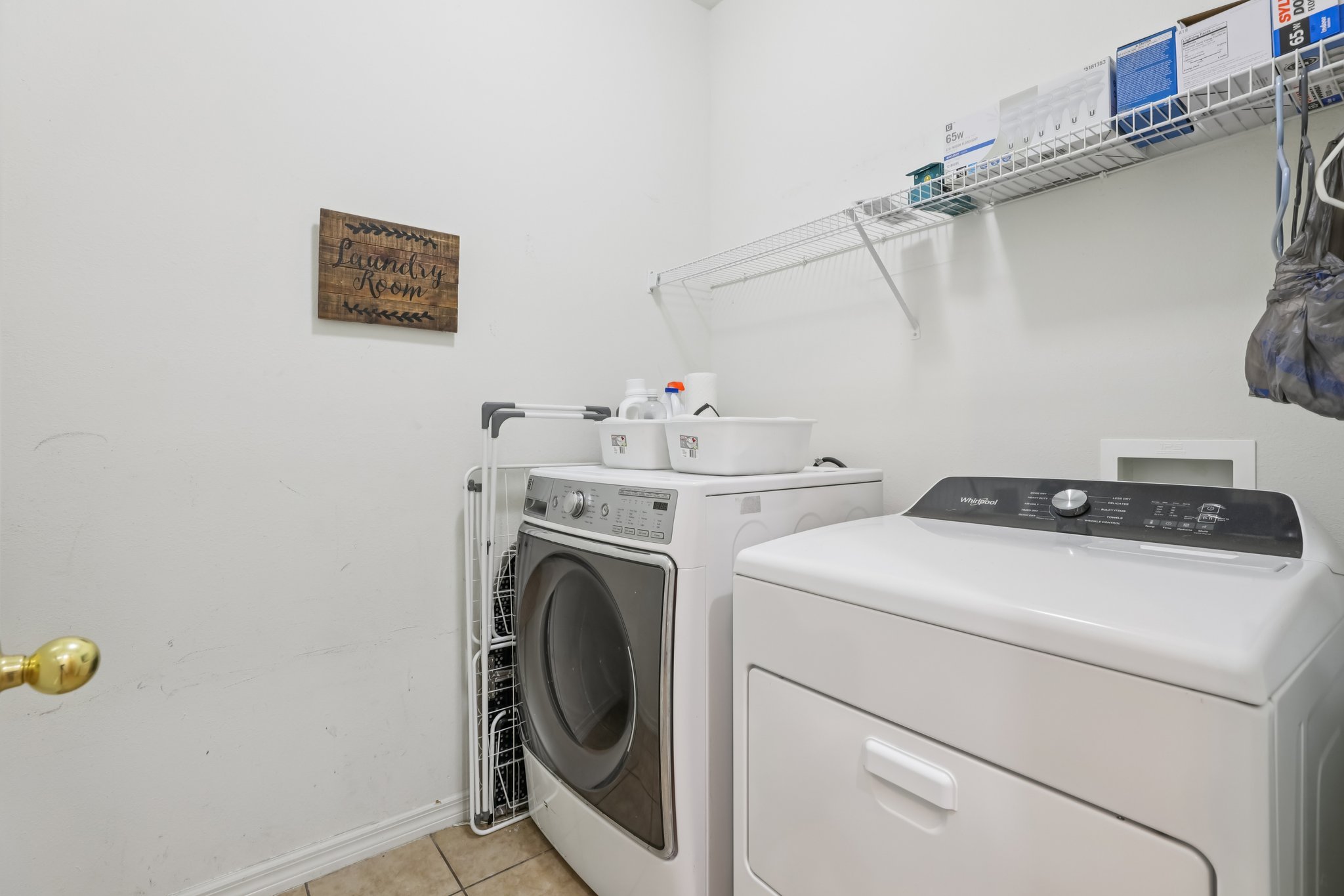 Strathmore Cir-S3112-020.jpg