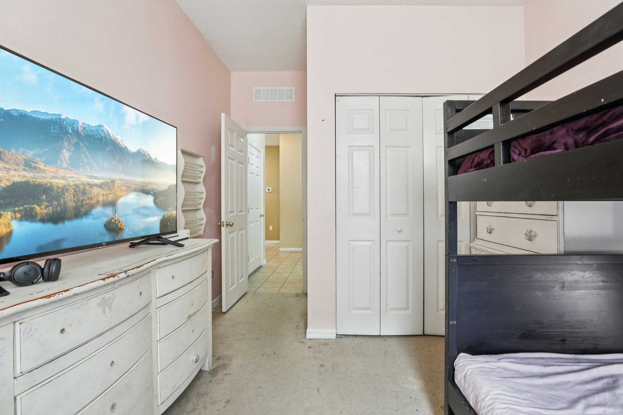 Strathmore Cir-S3112-022.jpg