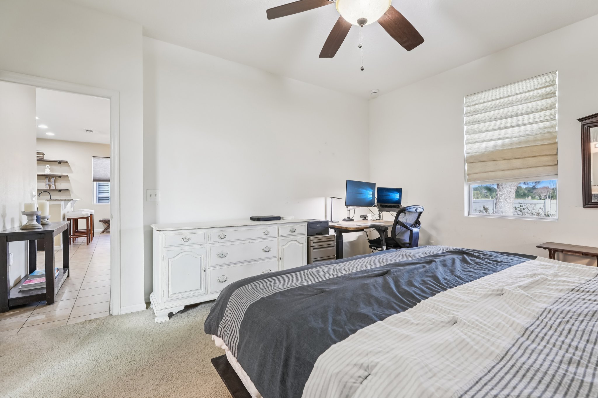 Strathmore Cir-S3112-025.jpg