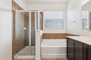 Strathmore Cir-S3112-028.jpg