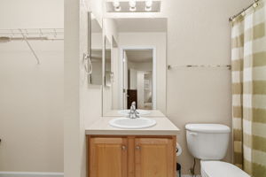  Photo 31
