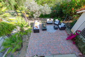  Photo 35
