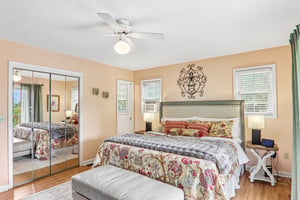 Highview Dr-S0708-025.jpg