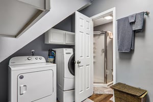 Highview Dr-S0708-034.jpg