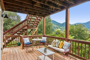 Highview Dr-S0708-046.jpg