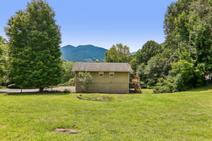 Highview Dr-S0708-058.jpg