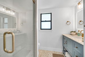 Guest Bath 2