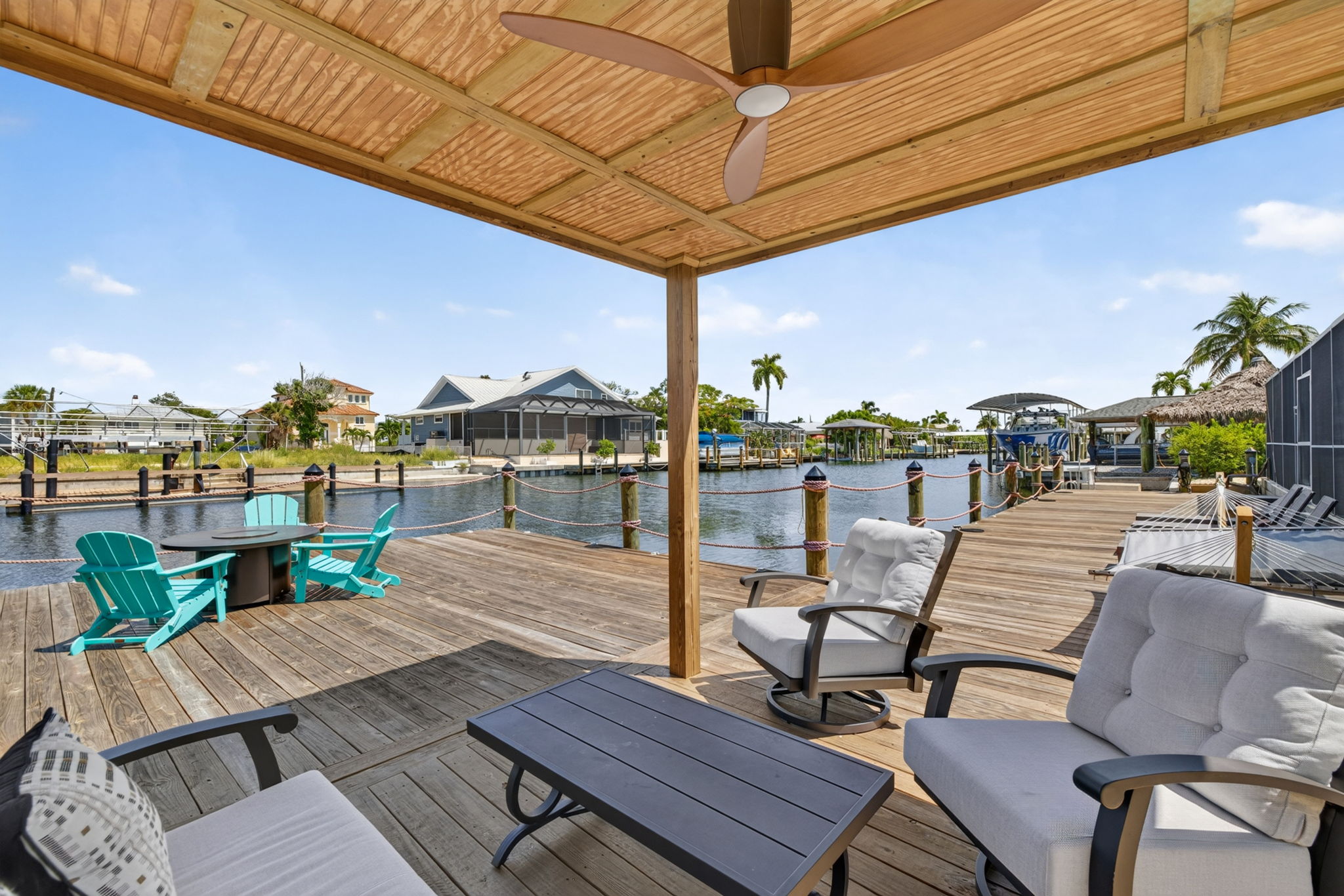 Dock 2 of 4