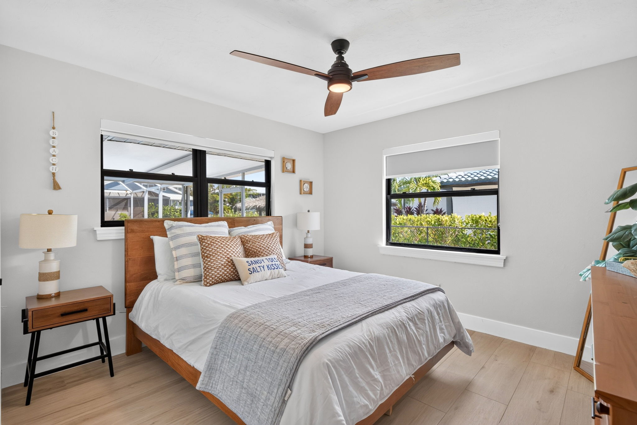 Guest Bedroom 1 - 1 of 2