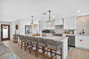 Breakfast Bar 2 of 3