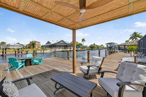 Dock 2 of 4