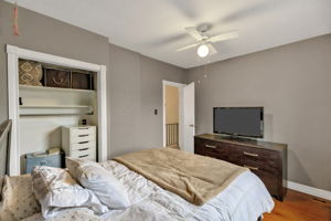  Photo 49