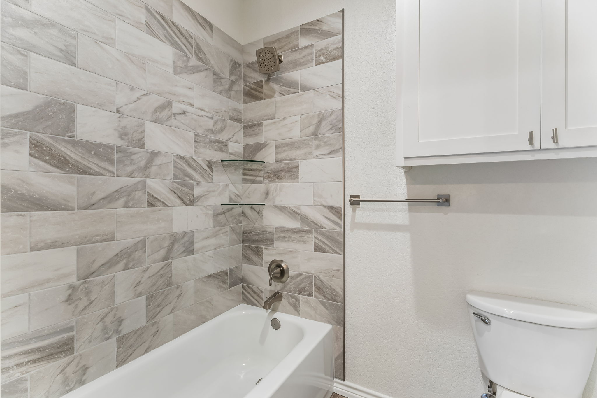 Guest bathroom adjacent to the home office.