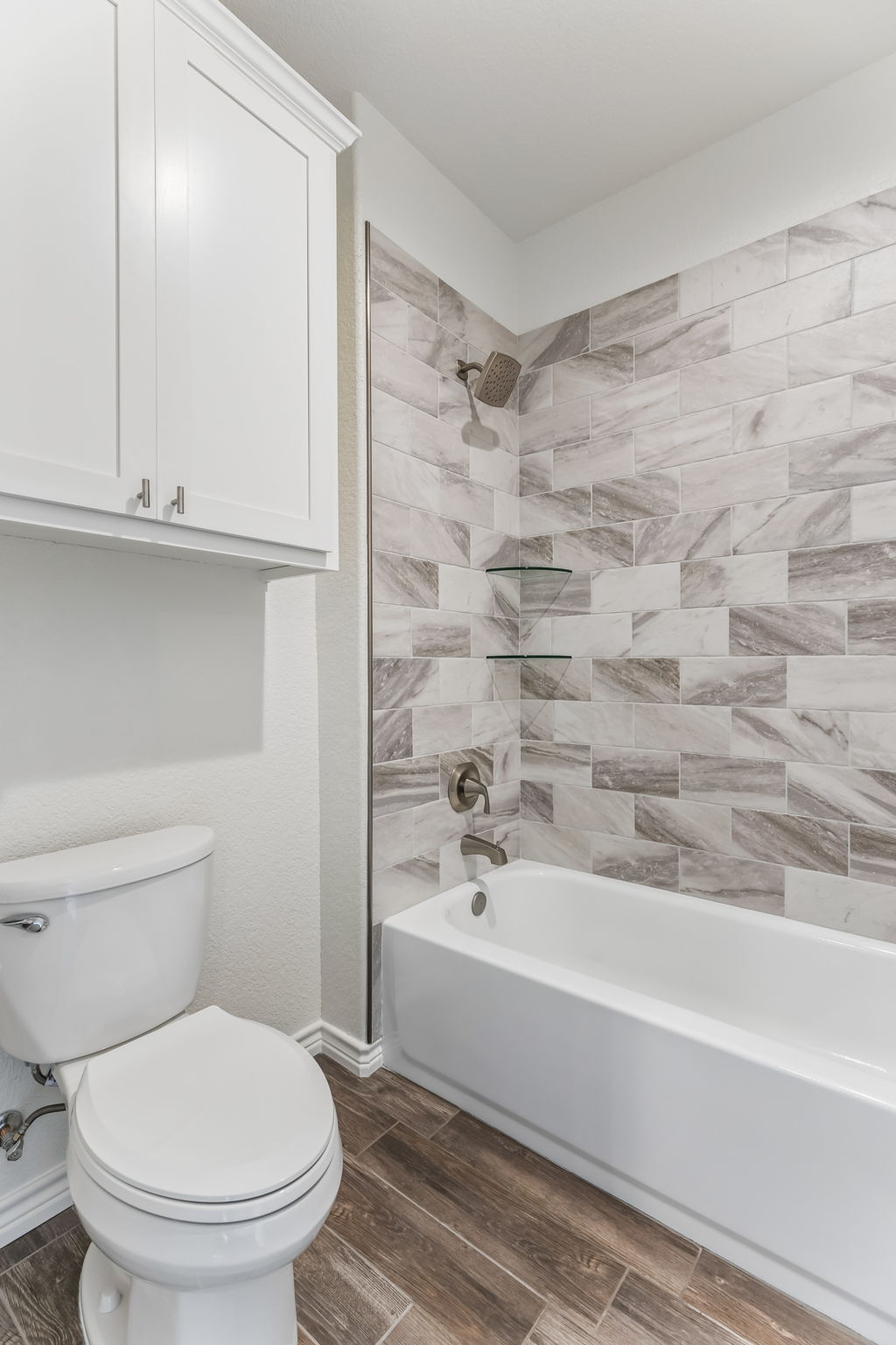 Bathroom off the guest bedrooms.
