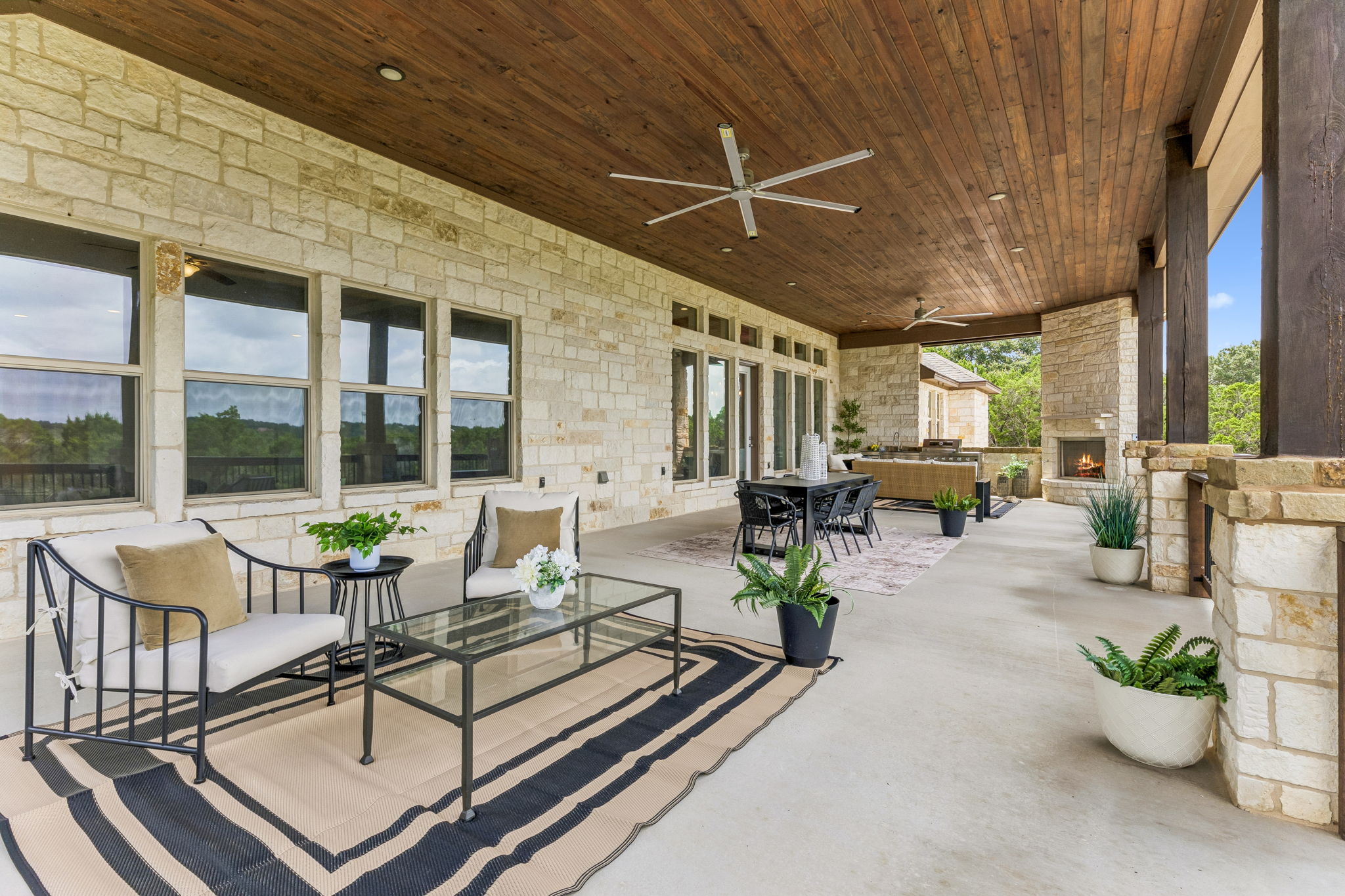 Gorgeous wood ceilings on the back deck.
