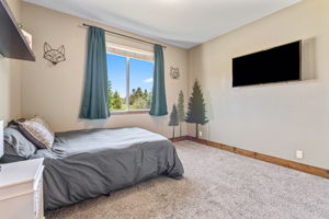 Guest Bedroom 1