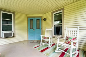 Walnut St-S2006-006.jpg