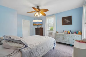 Walnut St-S2006-015.jpg
