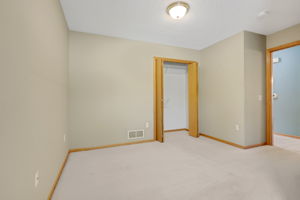  Photo 39