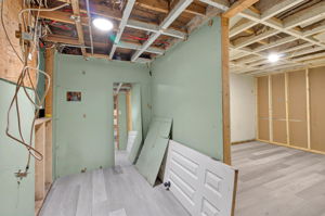  Photo 37