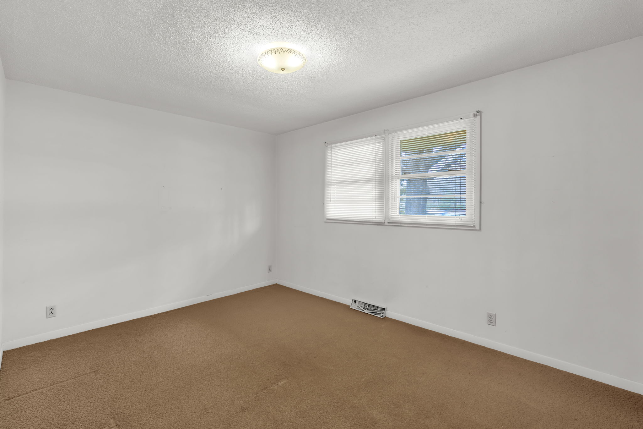 169 Wilbert Dr-22