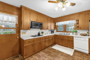 169 Wilbert Dr-16