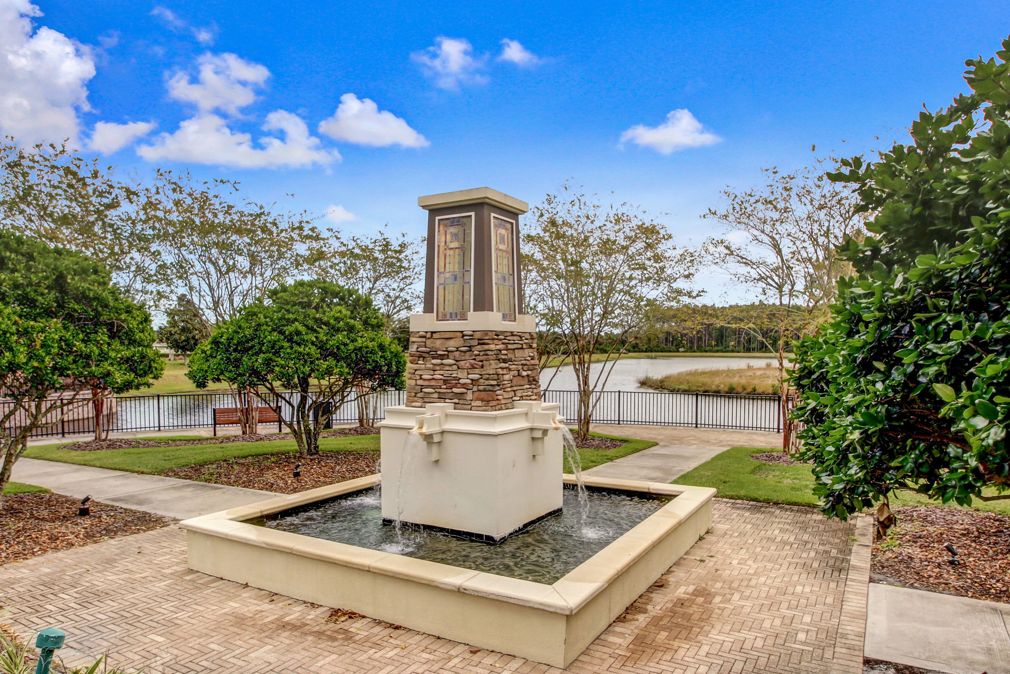 Willow Cove