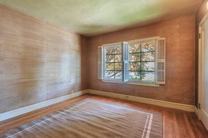 031_1690 Castilleja Ave