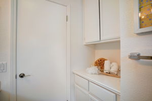 Roxbury Way-022
