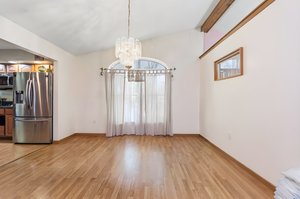 DSC_9632_declutter_816ecd0b_autoremove_27571678 furniture removed.jpeg