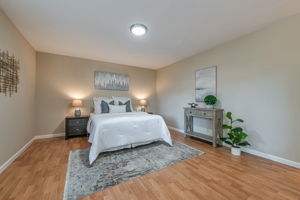 028_16904 Spencer Ave