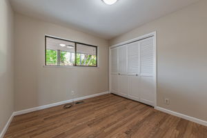 039_16904 Spencer Ave