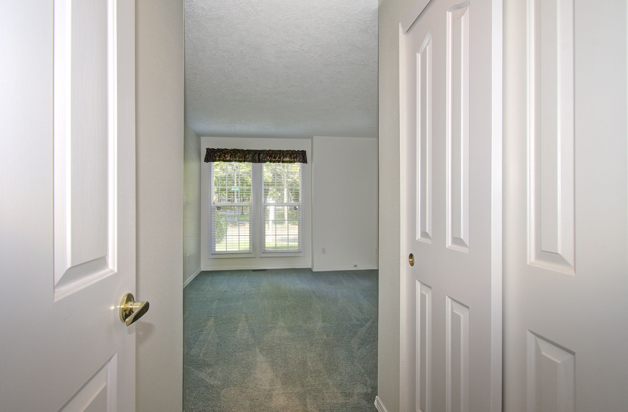 03 2nd bedroom2