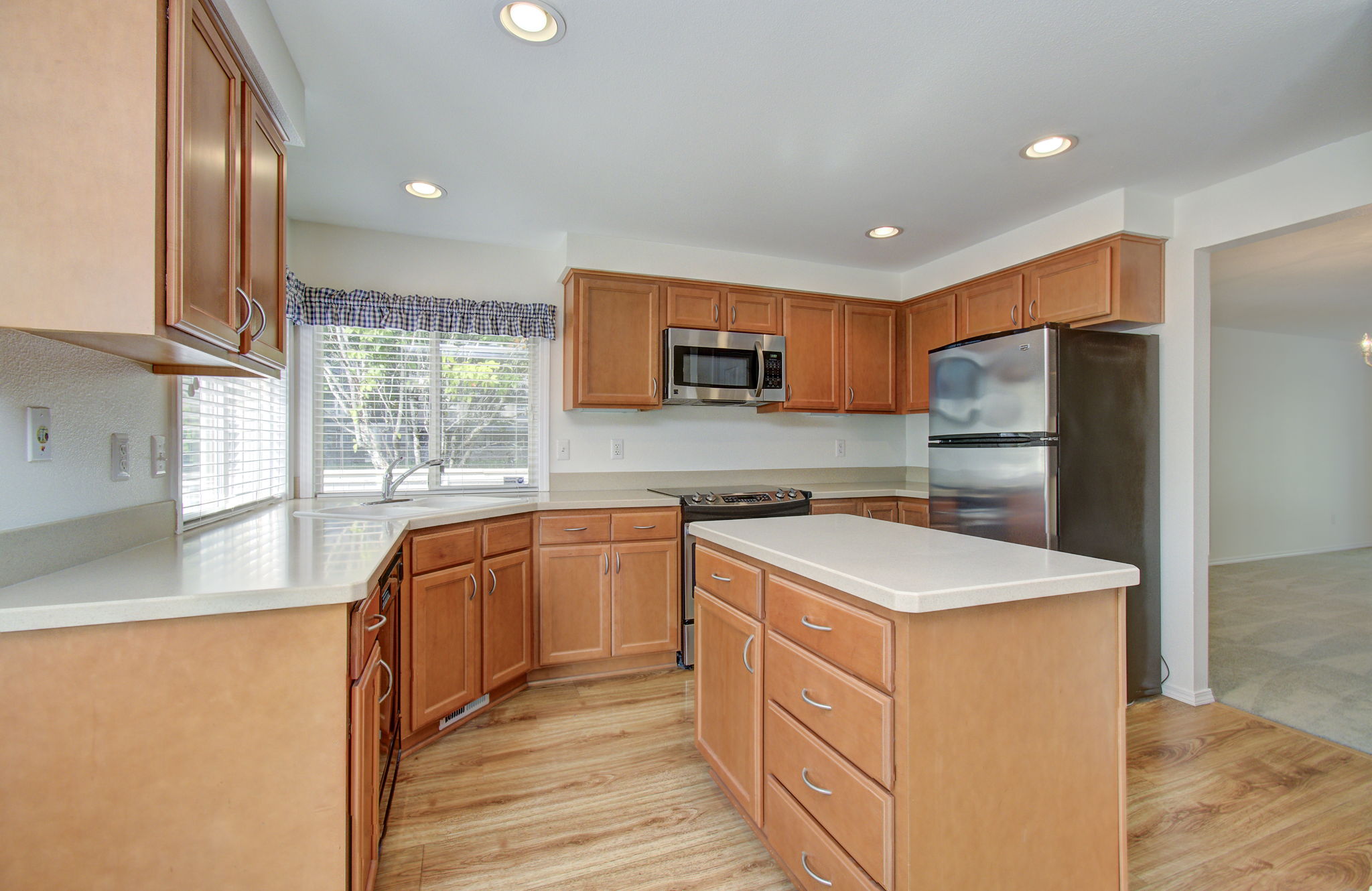 02 kitchen 2