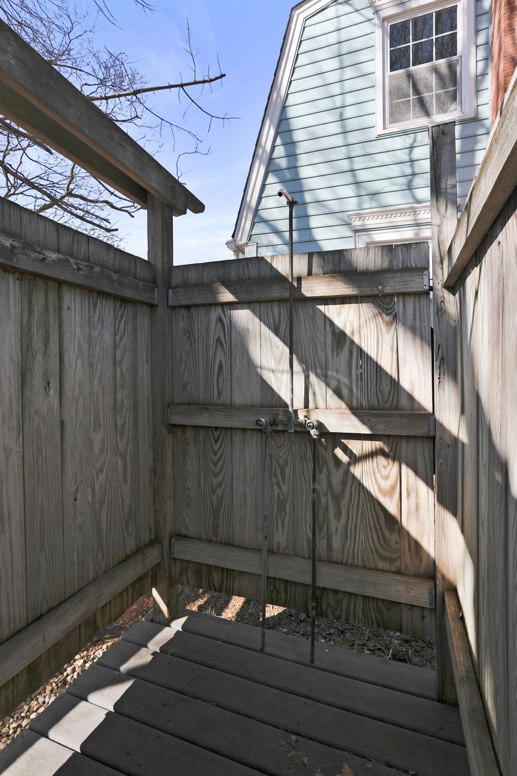  Photo 45