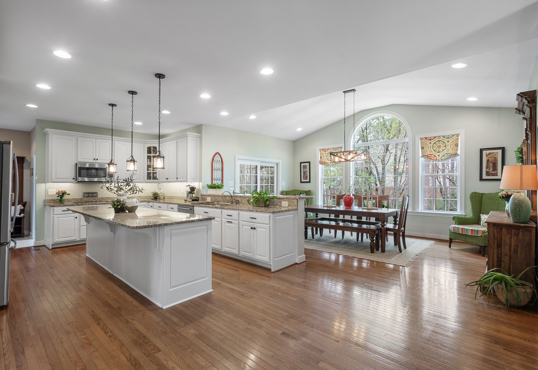 11-Kitchen