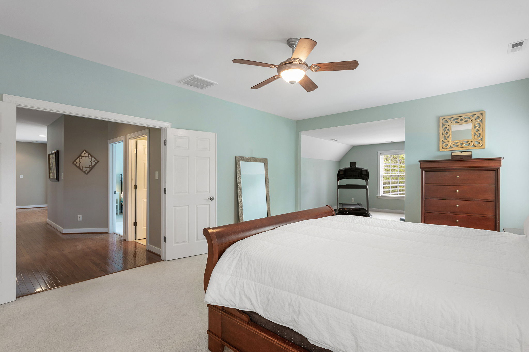 31-Primary Bedroom