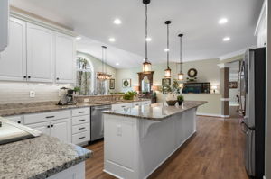 15-Kitchen