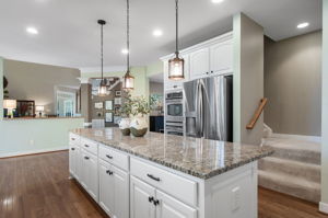 16-Kitchen