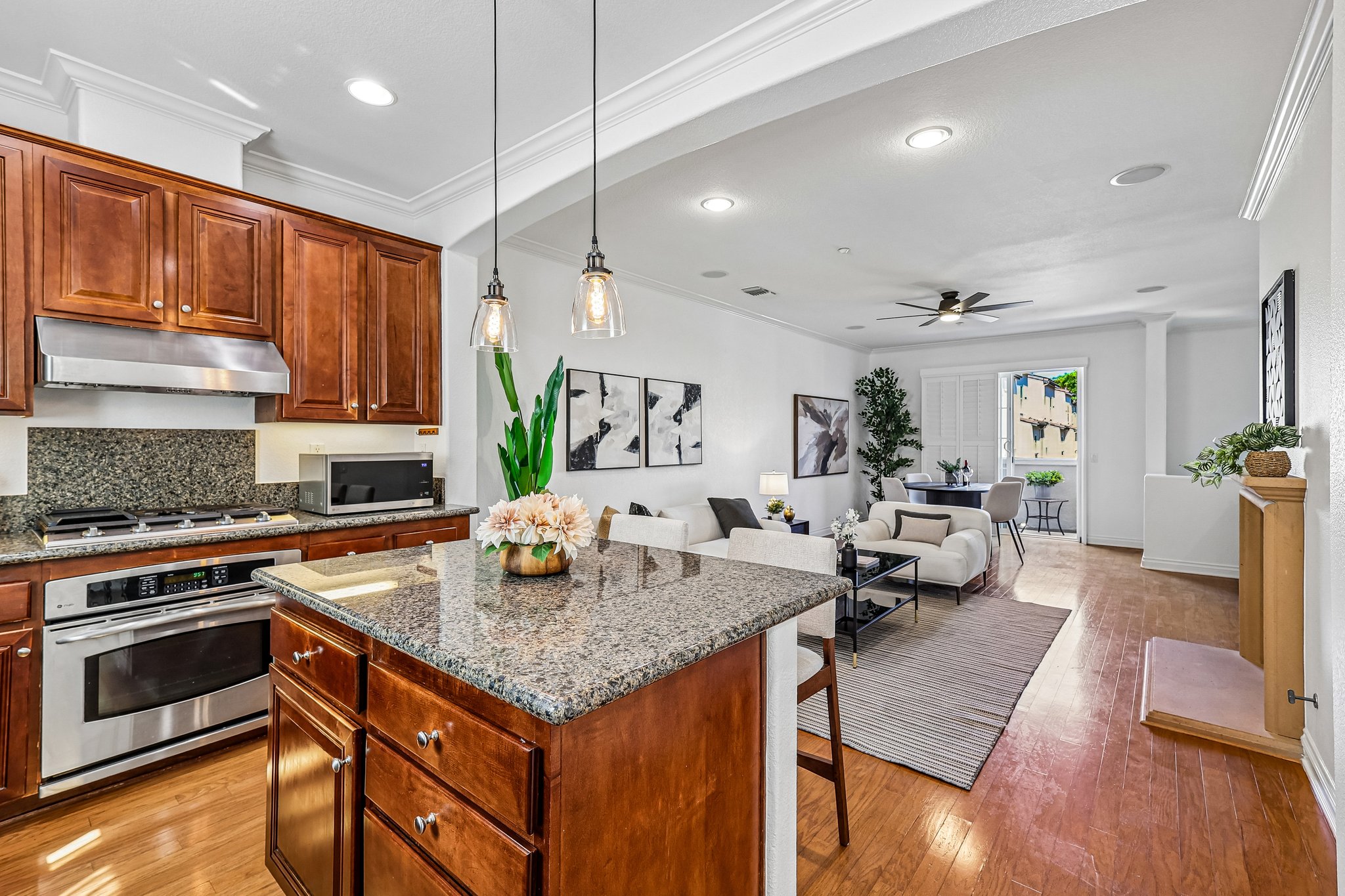 Vasquez Way unit 70-S1006-016.jpg