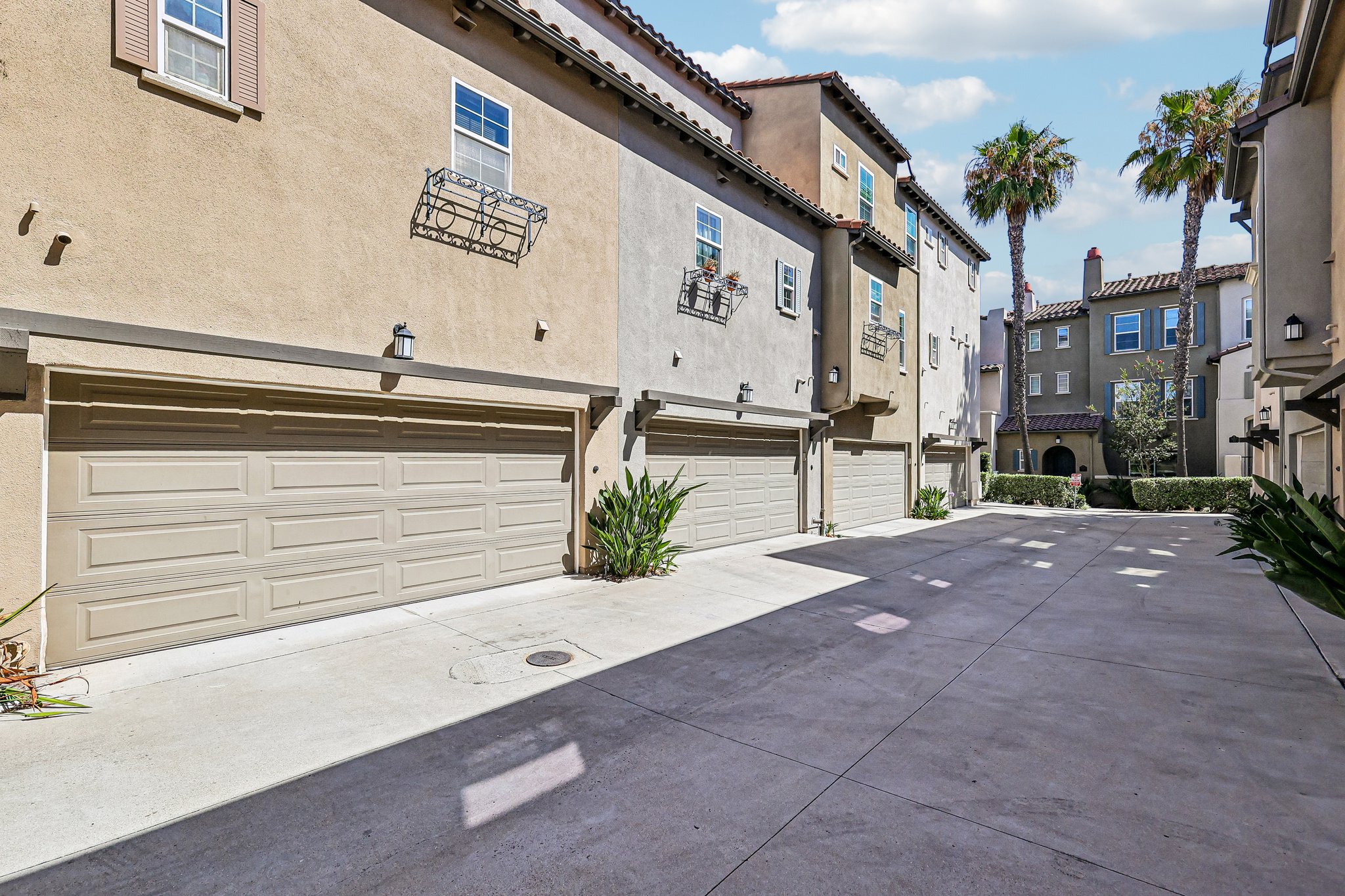 Vasquez Way unit 70-S1006-047.jpg