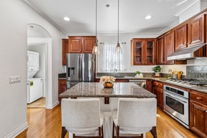 Vasquez Way unit 70-S1006-014.jpg