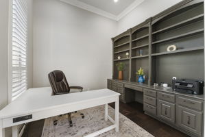  Photo 12