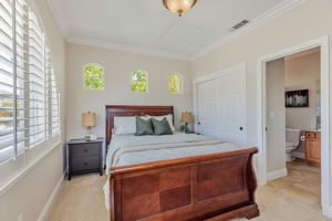 052_1692 Colchester St