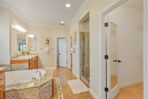 067_1692 Colchester St