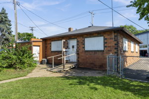  Photo 47