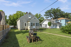  Photo 43