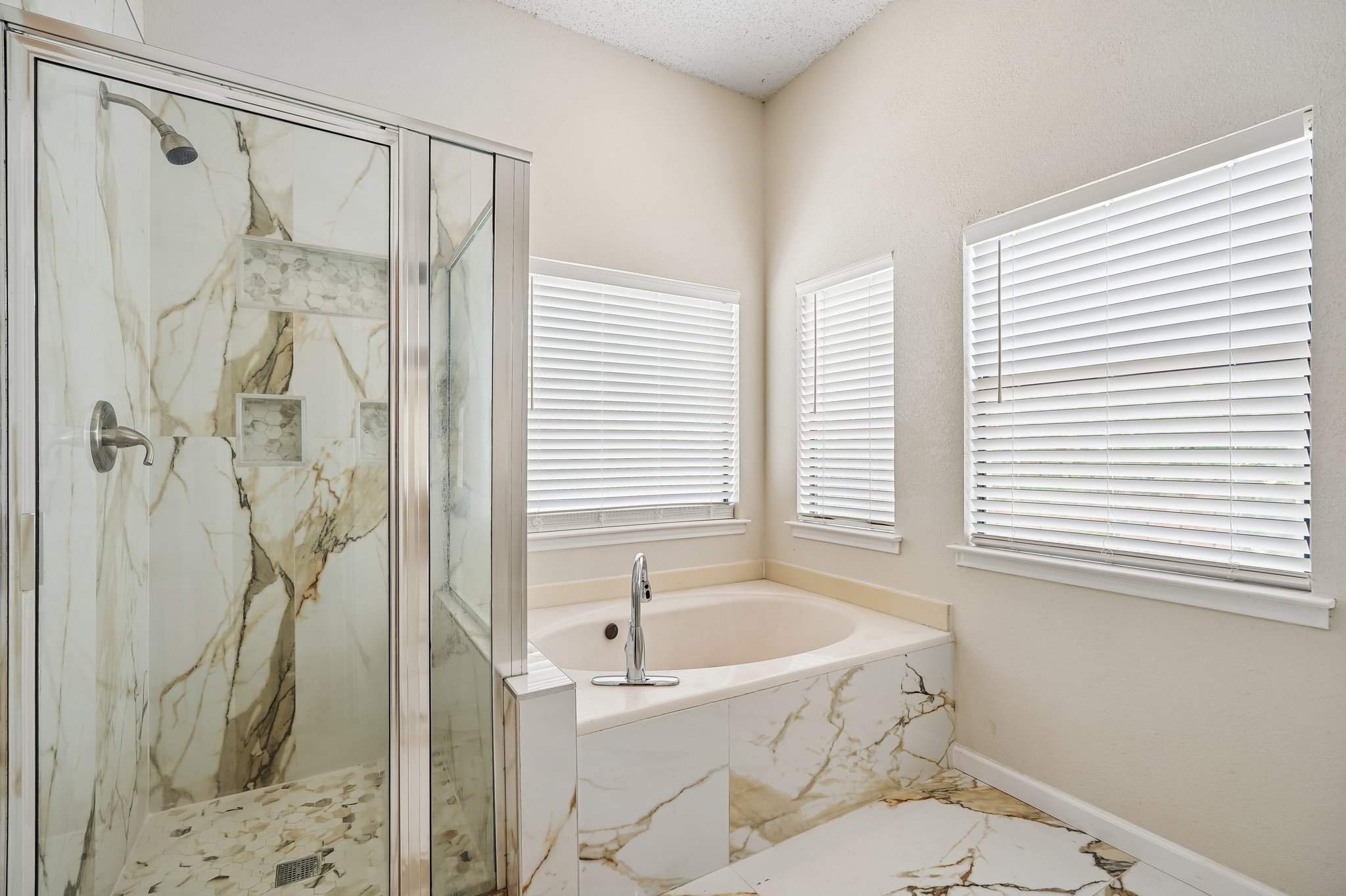 Vista Briar Dr-S1706-033.jpg